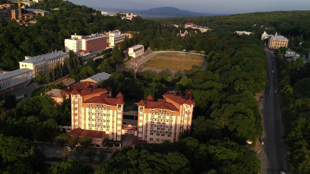 Spa Hotel Slavyanovsky Istok Schelesnowodsk Exterior foto